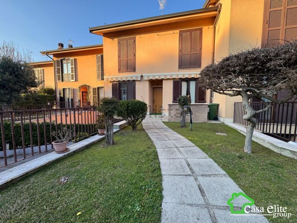 casa indipendente in vendita a Melegnano