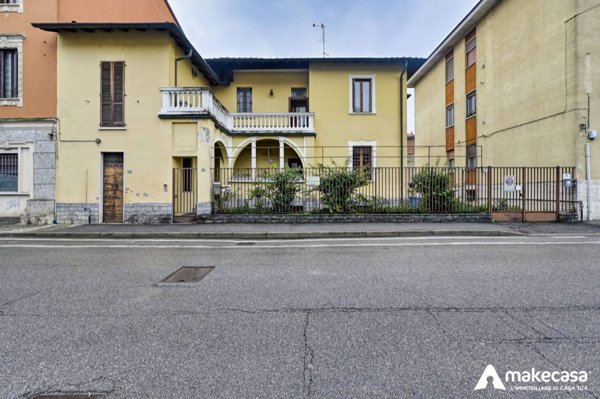 casa indipendente in vendita a Melegnano