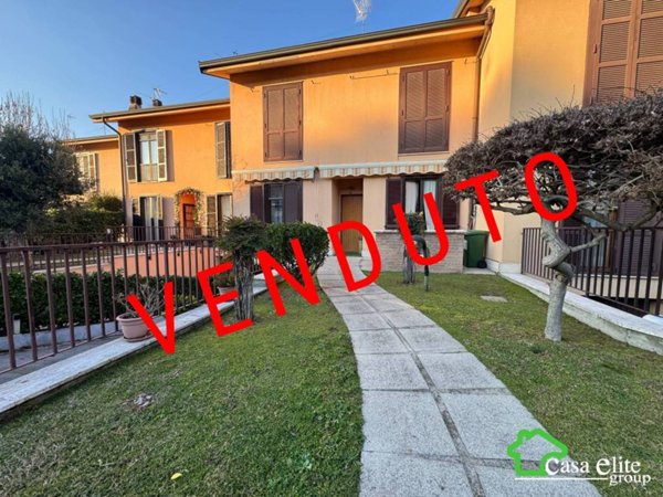 casa indipendente in vendita a Melegnano