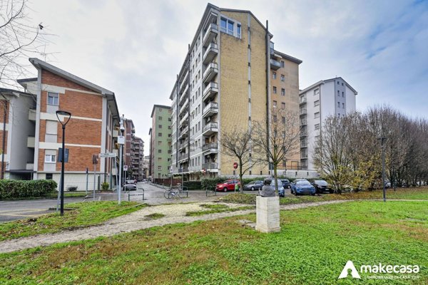 ufficio in vendita a Melegnano