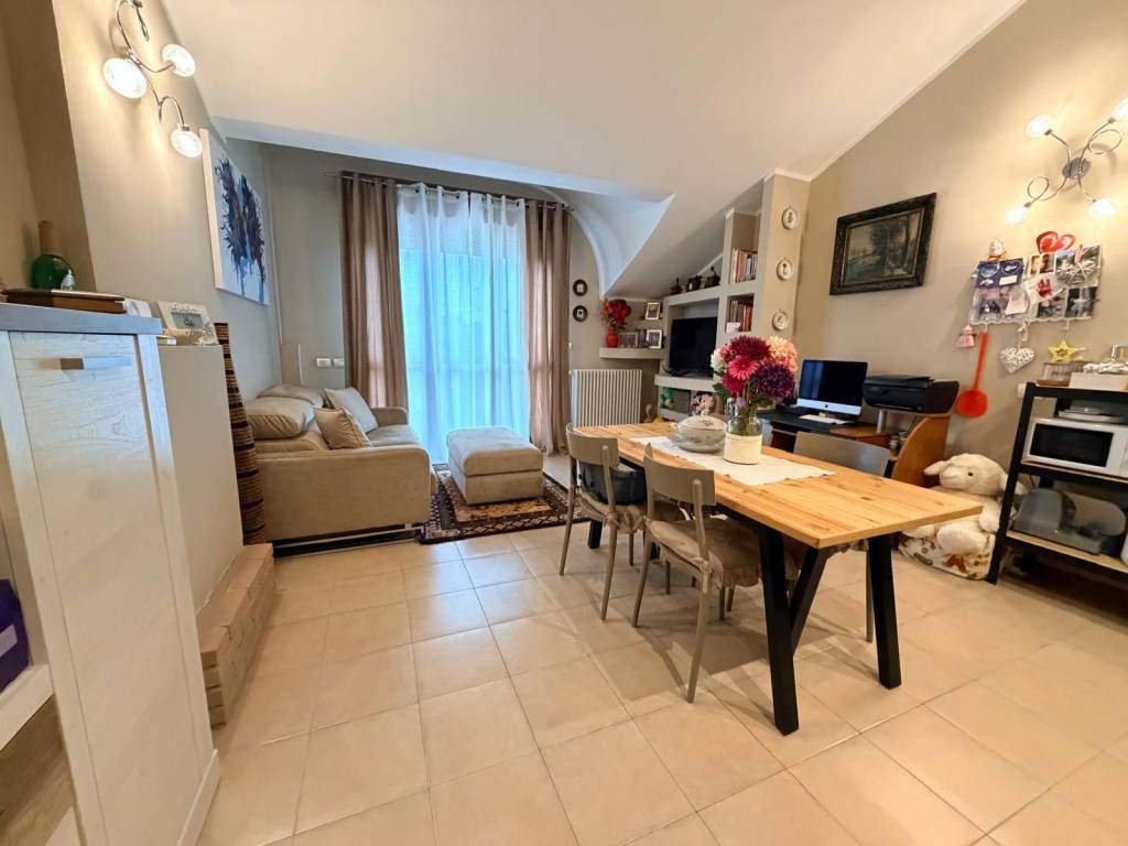 appartamento in vendita a Melegnano