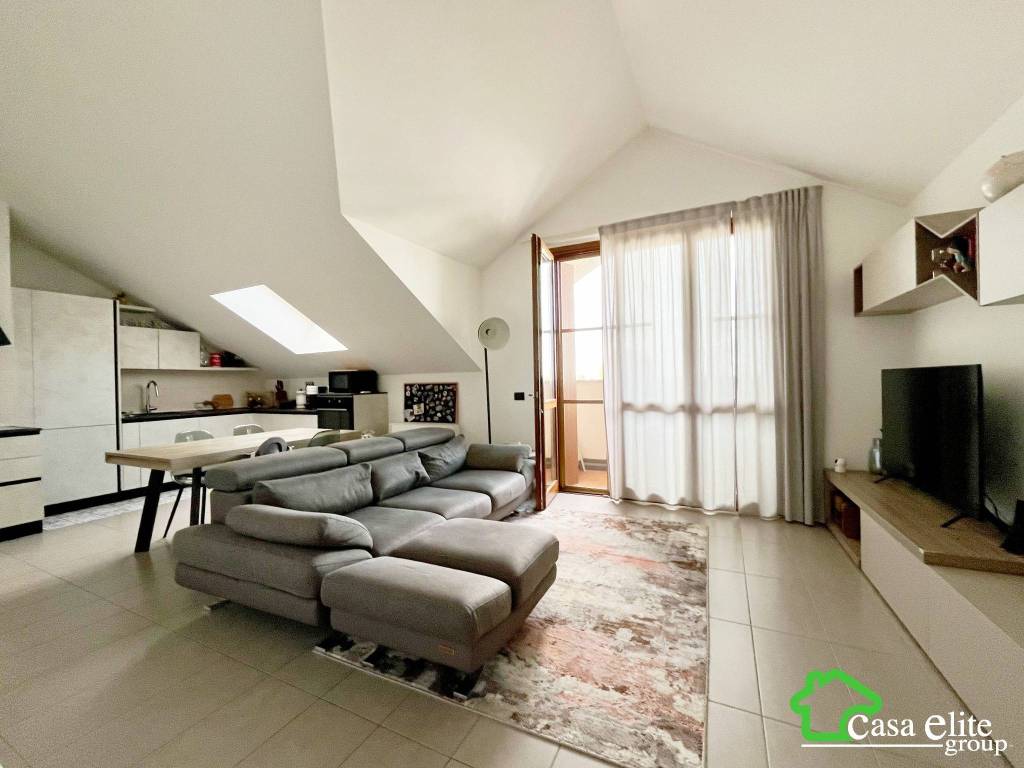 appartamento in vendita a Melegnano