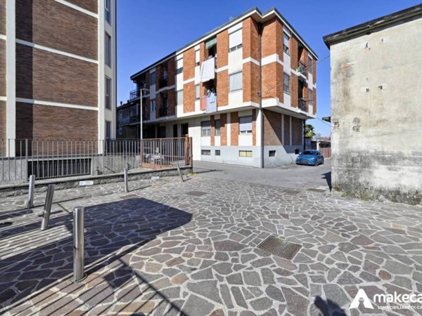 appartamento in vendita a Melegnano