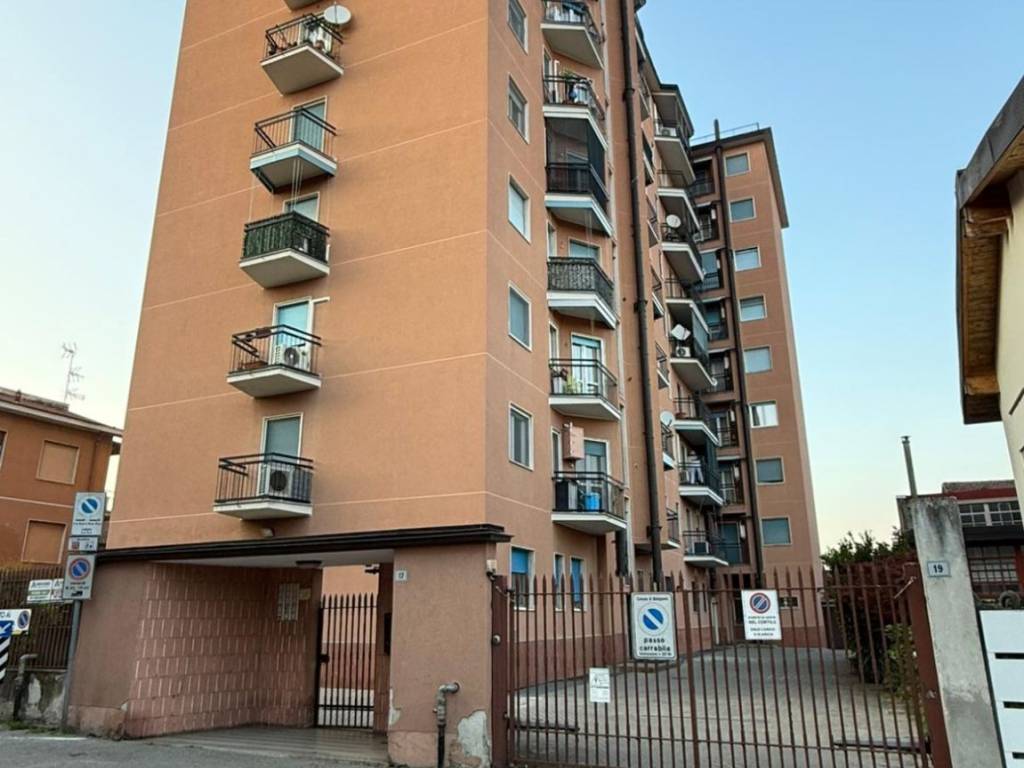 appartamento in vendita a Melegnano