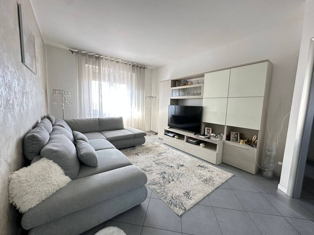 appartamento in vendita a Melegnano