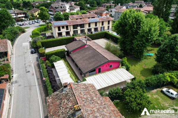 casa indipendente in vendita a Melegnano