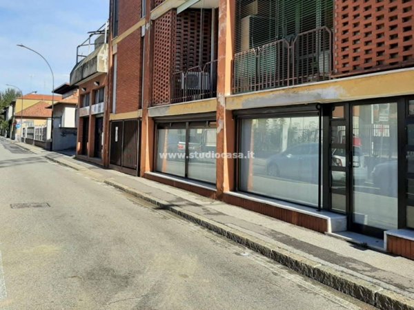ufficio in vendita a Melzo