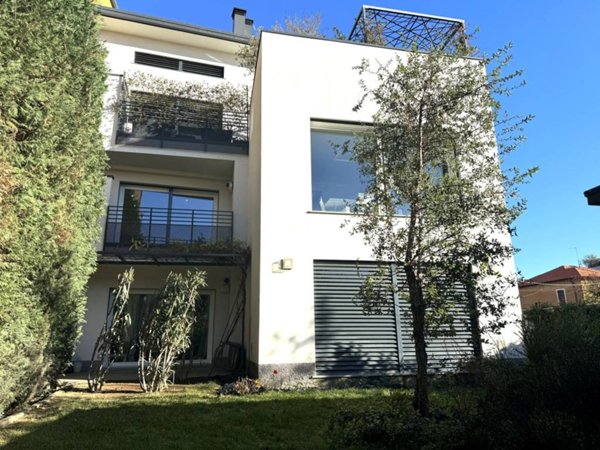 casa indipendente in vendita a Melzo