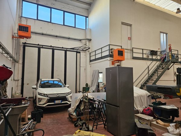 casa indipendente in vendita a Melzo