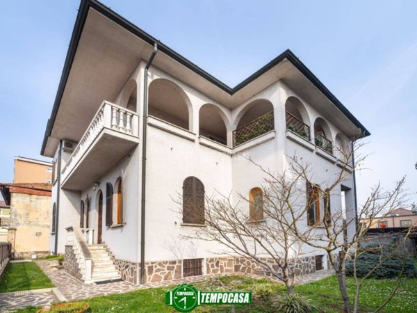 casa indipendente in vendita a Melzo