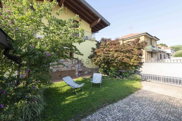 casa indipendente in vendita a Melzo
