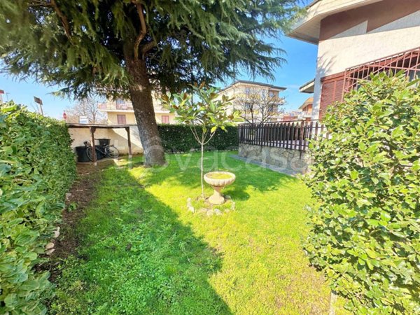 casa indipendente in vendita a Melzo