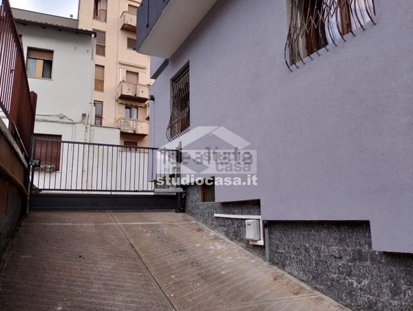 ufficio in vendita a Melzo