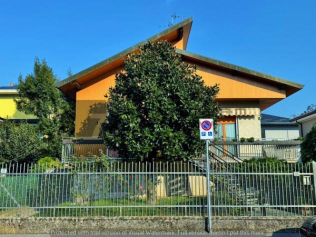 casa indipendente in vendita a Melzo