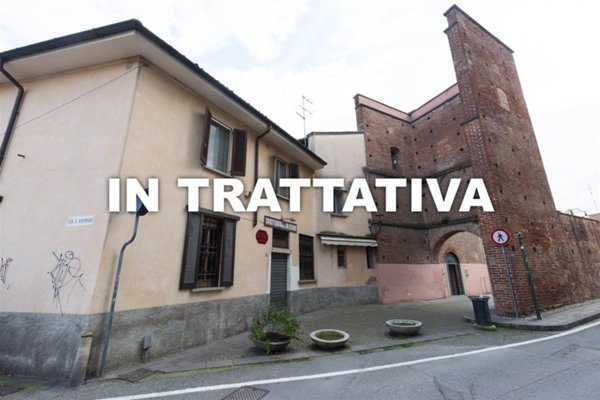 negozio in vendita a Melzo