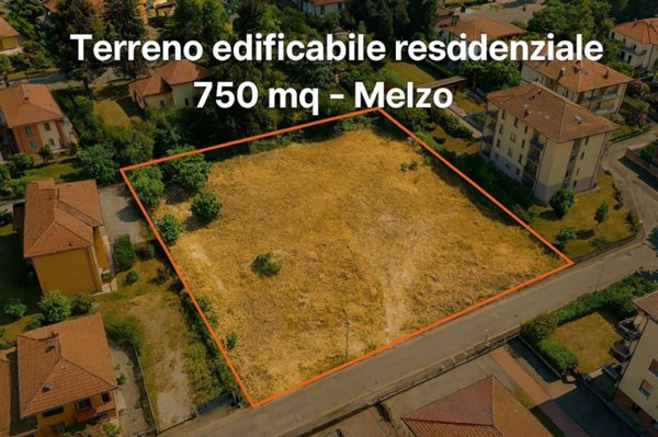casa indipendente in vendita a Melzo