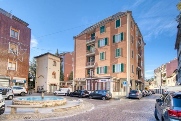 ufficio in vendita a Melzo