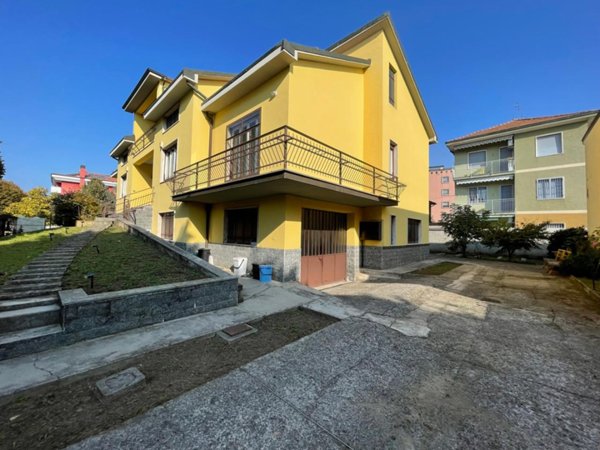 casa indipendente in vendita a Melzo