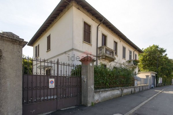 casa indipendente in vendita a Melzo