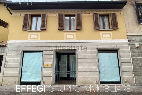 casa indipendente in vendita a Melzo