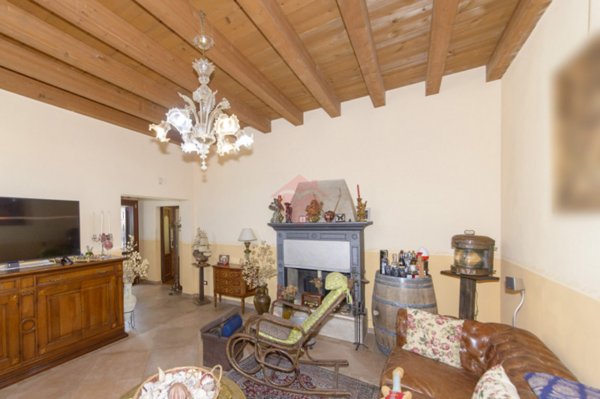 casa indipendente in vendita a Melzo