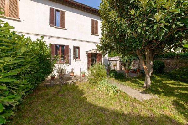 casa indipendente in vendita a Melzo