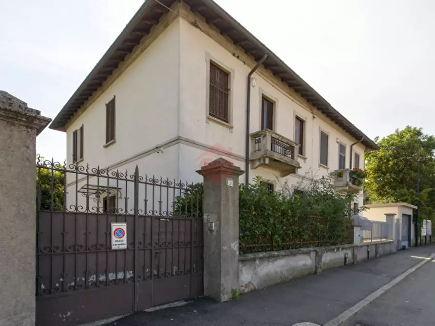 casa indipendente in vendita a Melzo