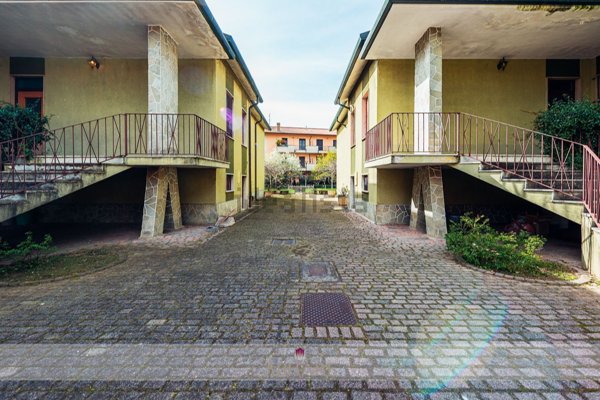 casa indipendente in vendita a Melzo