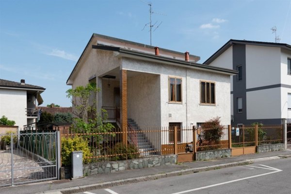casa indipendente in vendita a Melzo