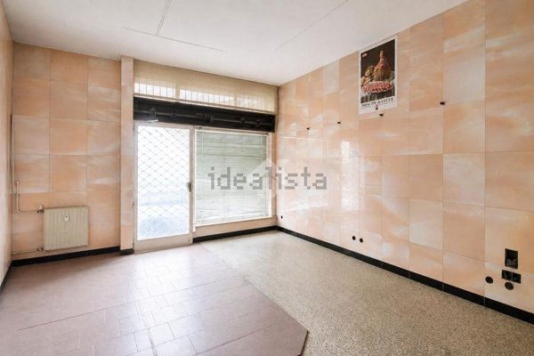 negozio in vendita a Melzo