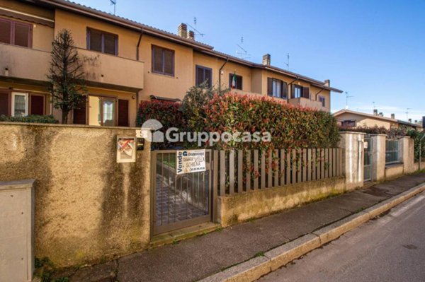 casa indipendente in vendita a Mesero