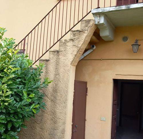 casa indipendente in vendita a Mesero
