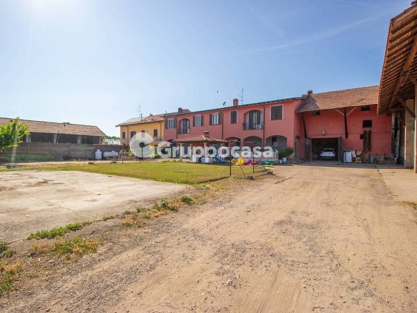 intera palazzina in vendita a Mesero