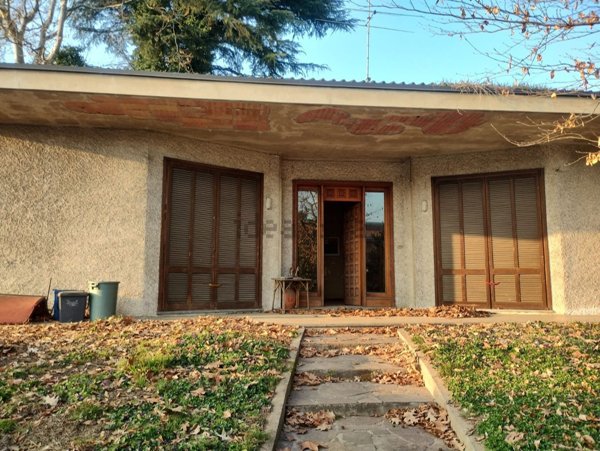 casa indipendente in vendita a Mesero