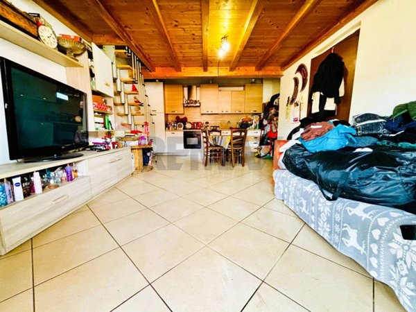 casa indipendente in vendita a Mesero