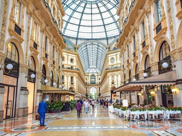 appartamento in vendita a Milano in zona Centro Storico