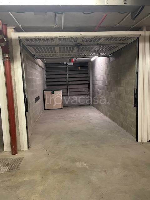 negozio in vendita a Milano in zona Bocconi