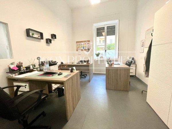 ufficio in vendita a Milano in zona Sempione
