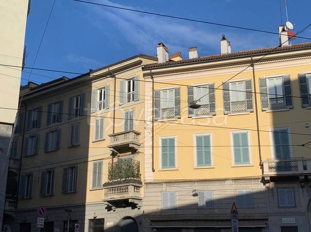 appartamento in vendita a Milano in zona Cadorna