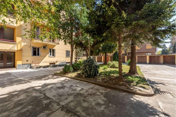 appartamento in vendita a Milano in zona Rembrandt