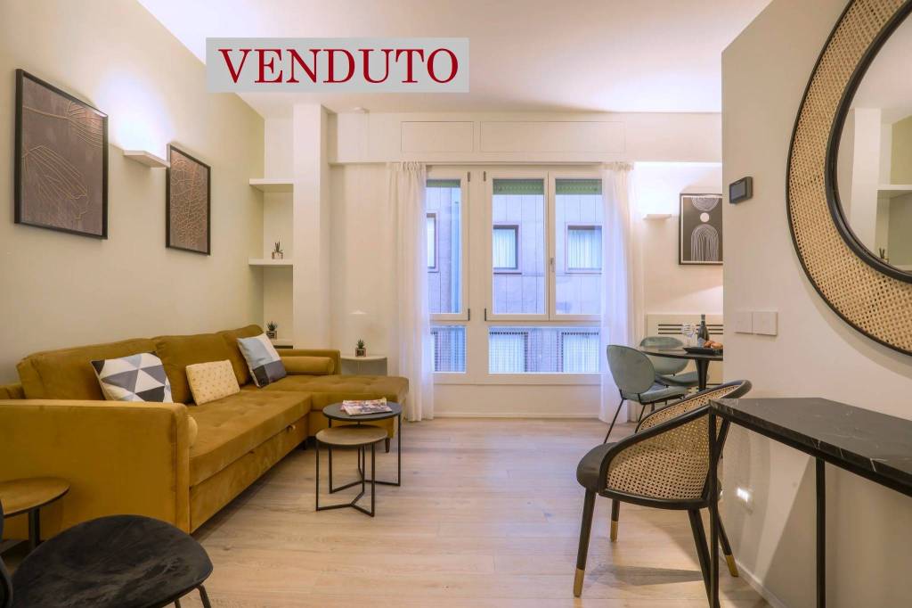 appartamento in vendita a Milano in zona Centro Direzionale