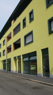negozio in vendita a Milano in zona Precotto