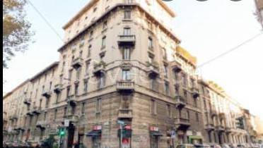 trivano in vendita a Milano in zona Città Studi