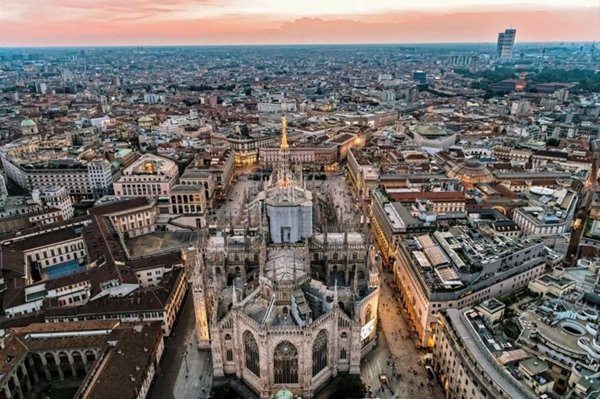 appartamento in vendita a Milano
