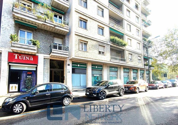 negozio in vendita a Milano in zona Sempione