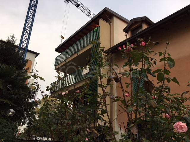 appartamento in vendita a Milano in zona Ponte Lambro