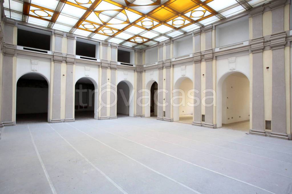 ufficio in vendita a Milano in zona Centro Storico
