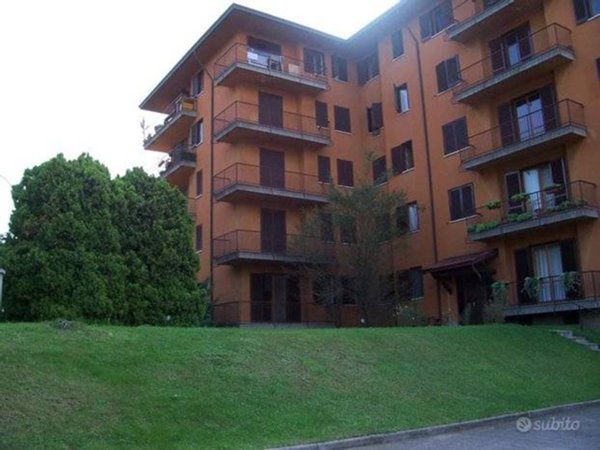 casa indipendente in vendita a Milano in zona Solari