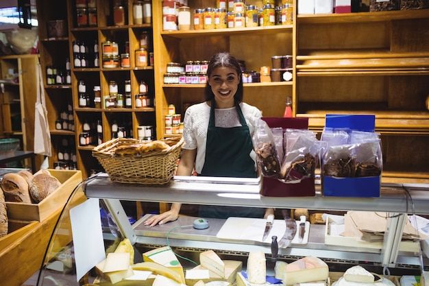 negozio in vendita a Milano in zona Porta Genova
