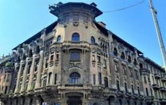 intera palazzina in vendita a Milano in zona Centro Storico